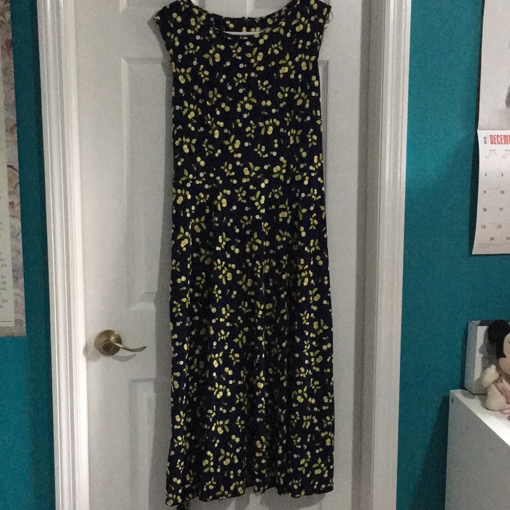 Cute dress with fruit design